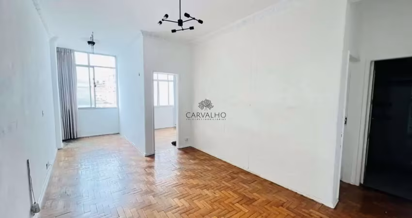 Apartamento com 02 quartos para alugar no centro, niterói/rj.