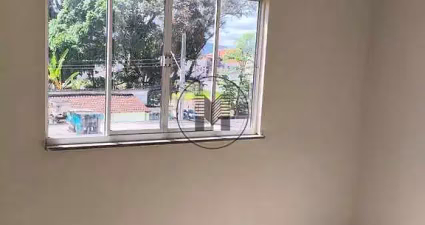 Apartamento com 3 quartos para alugar no Centro, Potim 