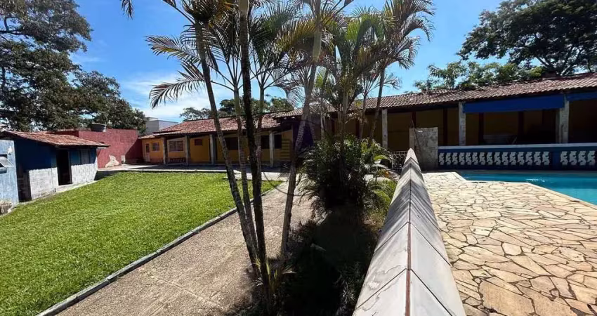Casa com 3 dormitórios piscina à venda, por r$ 750.000 - belvedere club dos 500 - guaratinguetá/sp