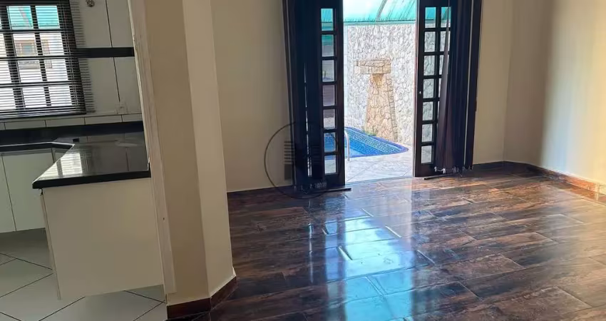 Casa com 4 quartos à venda na Vila Jacobelli, Guaratinguetá 