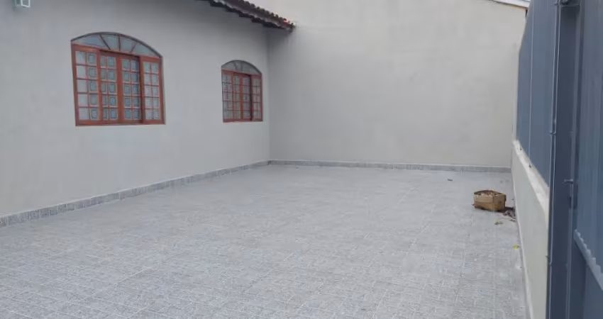Casa à venda no vista verde - não precisa de reforma 03 dormitórios e edícula completa