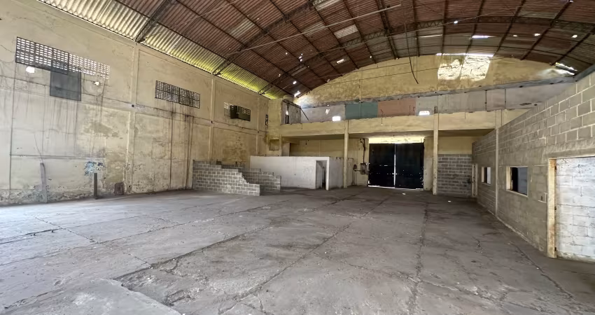 Galpão para alugar - r$ 15.000,00 - na rua dos coelhos – recife/pe – 978 m²