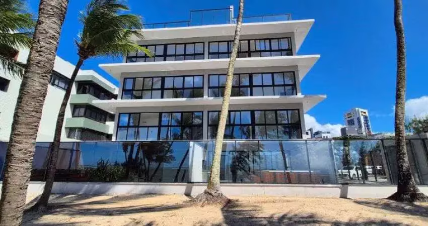 Maravilhoso apartamento frente mar com 03 quartos na praia do bessa