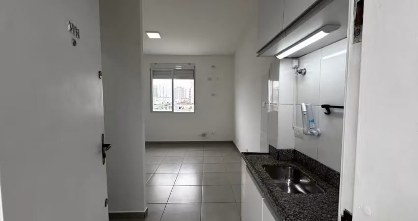 Vendo - kitnet prédio frente mar - bairro boqueirão em santos/sp