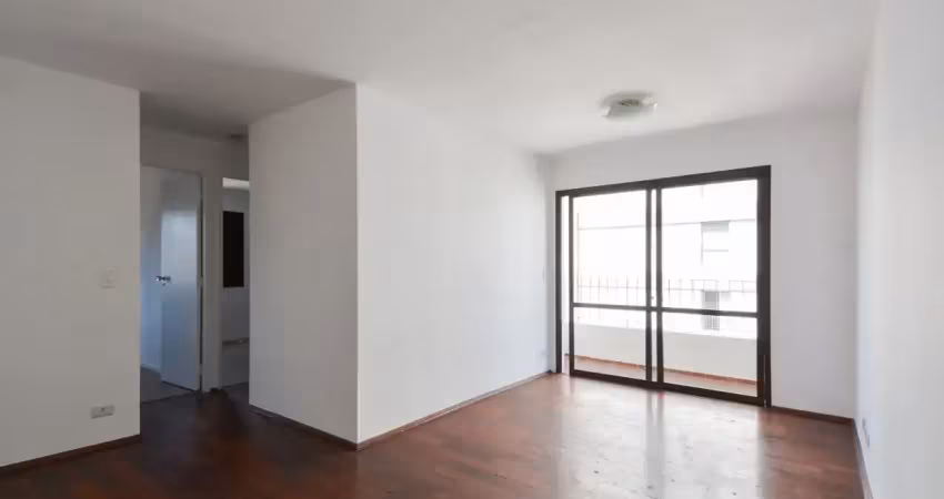 Apartamento com 2 quartos confortável e bem localizado