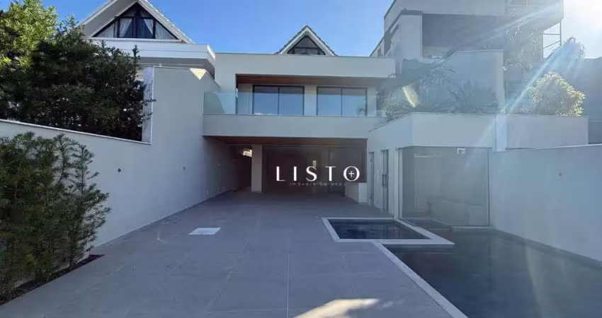 Casa primeira locação à venda no condomínio blues houses barra da tijuca com 400m2
