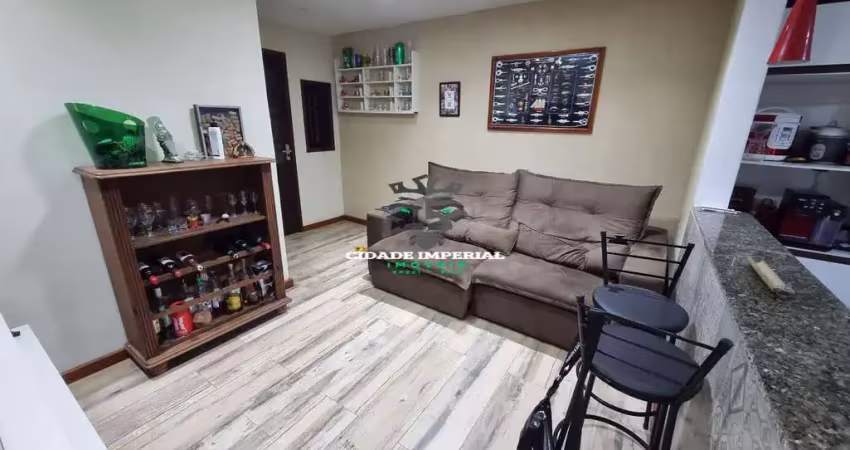 Abaixou o preço!! mosela oportunidade! vendo r$ 370.000,00 casa com 2 quartos ensolarada local bom