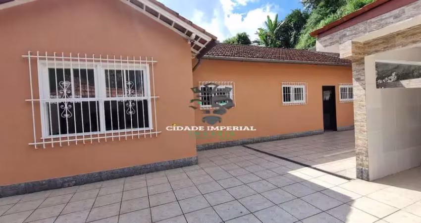 Redução de preço!! cascatinha vendo linda casa linear 4 quartos garagem permuto por imóvel em cabo frio