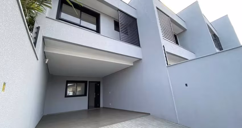 Geminado com 03 dormitórios no Boa Vista