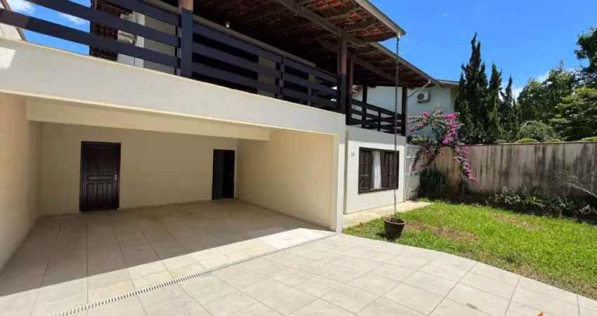 Casa com 03 dormitórios no santo antônio joiniville