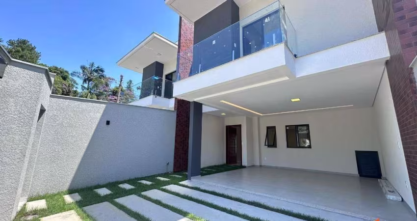 Casa com 3 quartos no América em Joinville