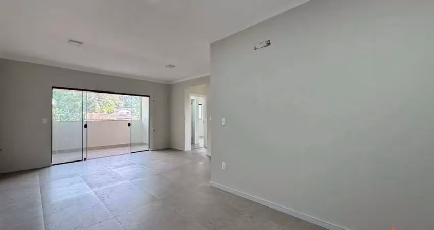 Apartamento com 03 dormitórios no boa vista joinville