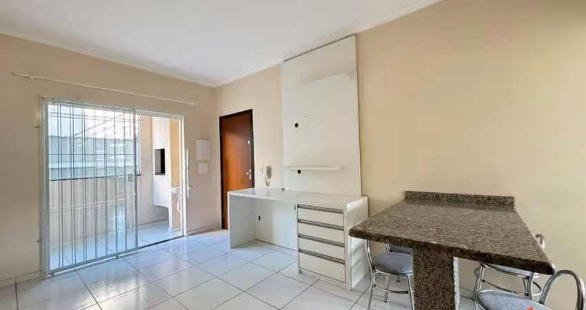 Apartamento térreo com 01 dormitório no iririú joinville.