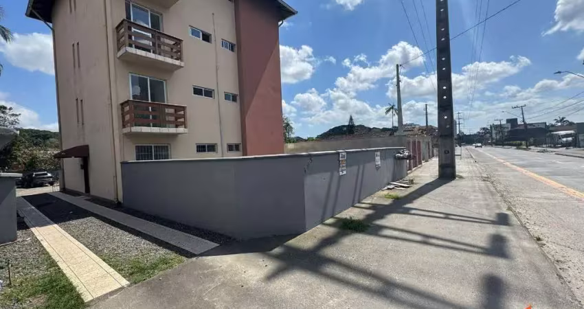 Apartamento com 02 dormitórios no costa e silva joinville
