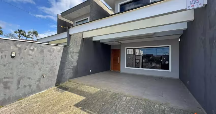 Casa com 3 quartos para alugar na Rua Itá, 243, Bom Retiro, Joinville