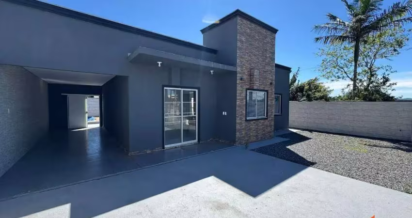 Casa com 3 quartos para alugar na Rua Antônio Cidral, 32, Itaum, Joinville