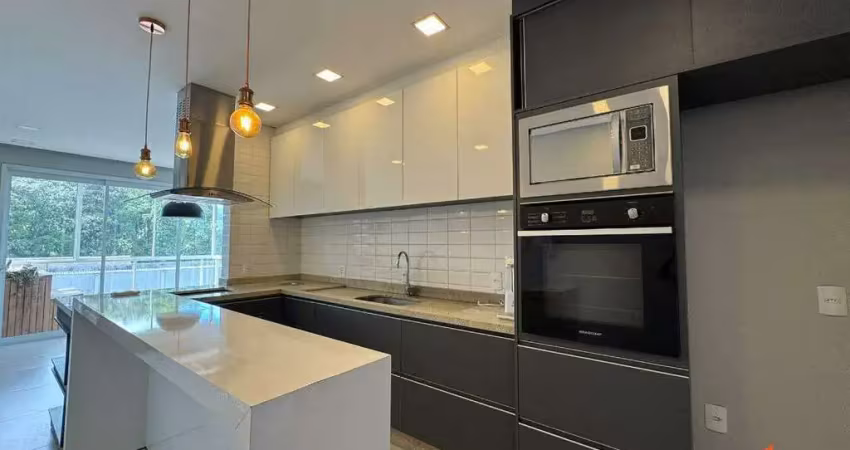 Casa para locação com 03 dormitórios no floresta joinville.