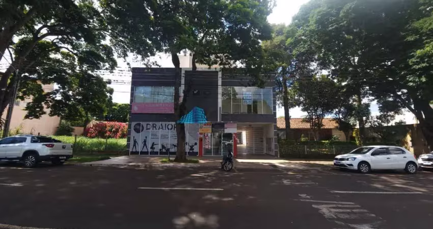 Sala comercial com 1 sala para alugar na Avenida Brasil, 676, Zona 03, Maringá
