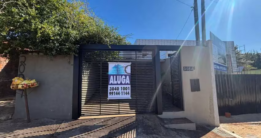 Casa com 2 quartos para alugar na Avenida Joaquim Duarte Moleirinho, 2084A, Jardim Cidade Monções, Maringá