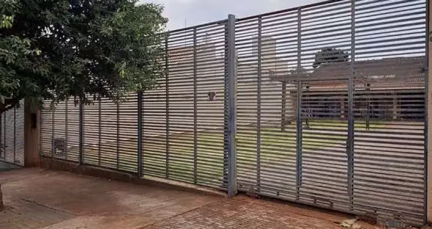 Casa com 2 quartos à venda na Rua Angelina Maria da Silva, 390, Jardim São Clemente, Maringá
