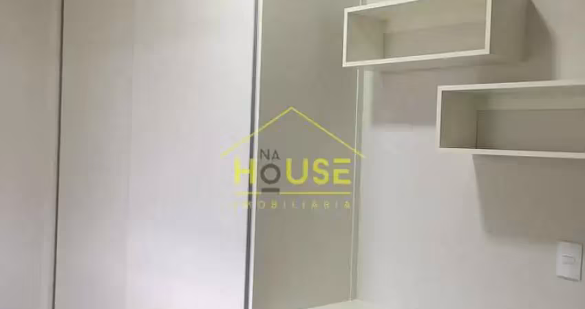 Apartamento à venda com 3 dormitórios sendo 1 suíte, sala, cozinha, 1 vaga garagem, próximo a havan