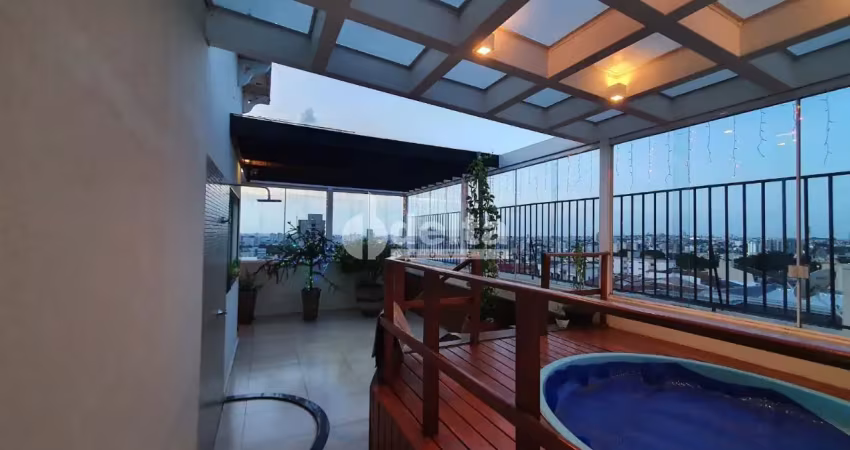 Maravilhosa cobertura no santa monica localização privilegiada, próximo a ufu. unindo praticidade e valorização um imóvel exclusivo, que oferece toda a privacidade, conforto e lazer que você e sua fam