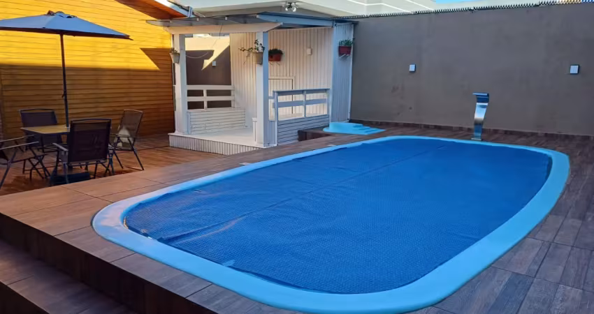 Linda residência em ótima localização no alto do desbravador.