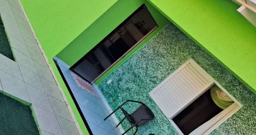 Linda casa na efapi em uma avenida principal de entrada do bairro thiago