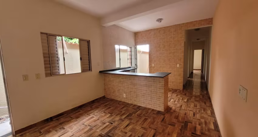 Casa geminada à venda com 3 quartos  na vista linda em bertioga sp