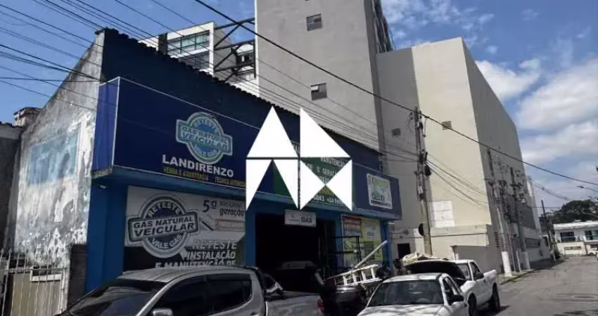 Barracão / Galpão / Depósito com 1 sala à venda na Rua Macedo de Miranda, Comercial, Resende