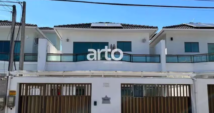 Casa para venda em rio das ostras, recreio, 4 dormitórios, 3 suítes, 4 banheiros, 2 vagas
