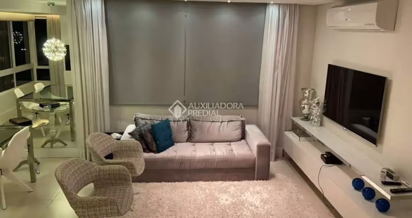 Apartamento com 2 quartos à venda na Rua Geraldo Souza Moreira, 290, Passo da Areia, Porto Alegre