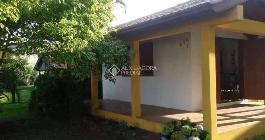 Casa com 5 quartos à venda na Santo Antônio, 674, Centro, Imbé