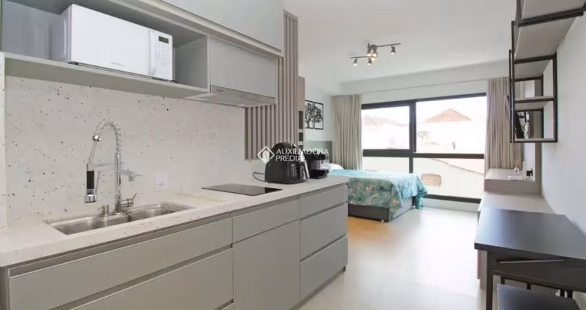 Loft com 1 quarto à venda na Rua Curvelo, 100, Petrópolis, Porto Alegre
