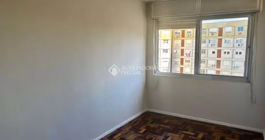 Apartamento com 2 quartos à venda na Rua Moyses Antunes da Cunha, 55, Santo Antônio, Porto Alegre