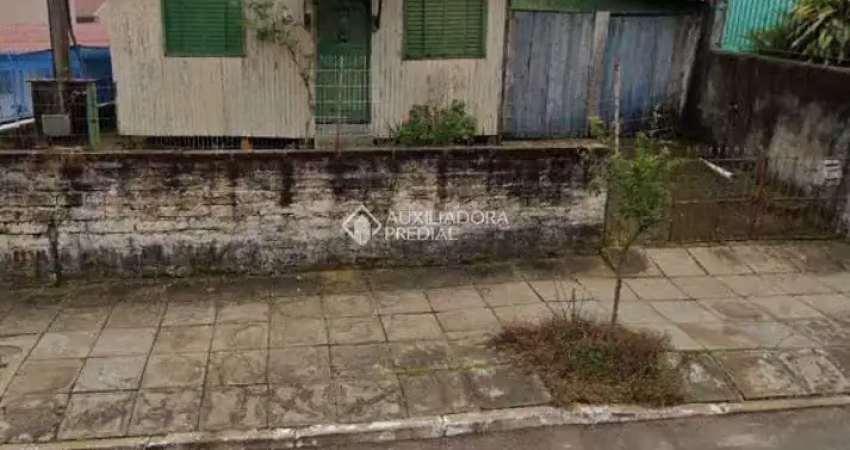 Terreno à venda na Rua Peru, 594, São José, Canoas