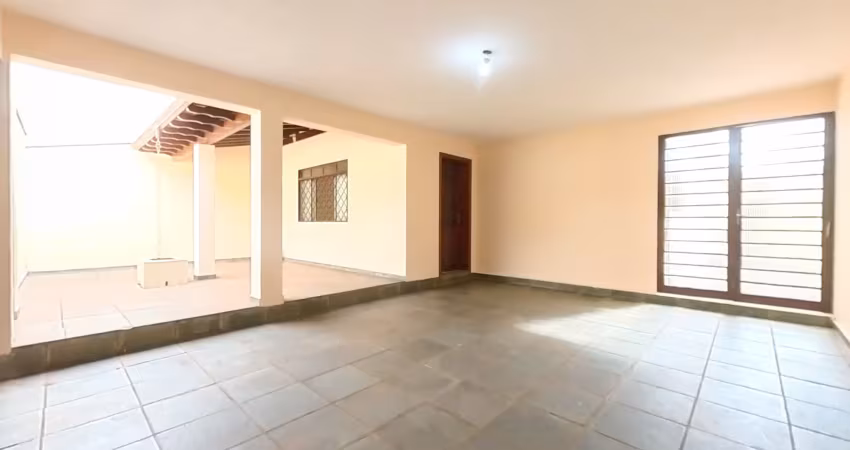 Casa à venda com 3 quartos + edícula, ao lado da uniararas, fho, no jardim abolição em araras - sp