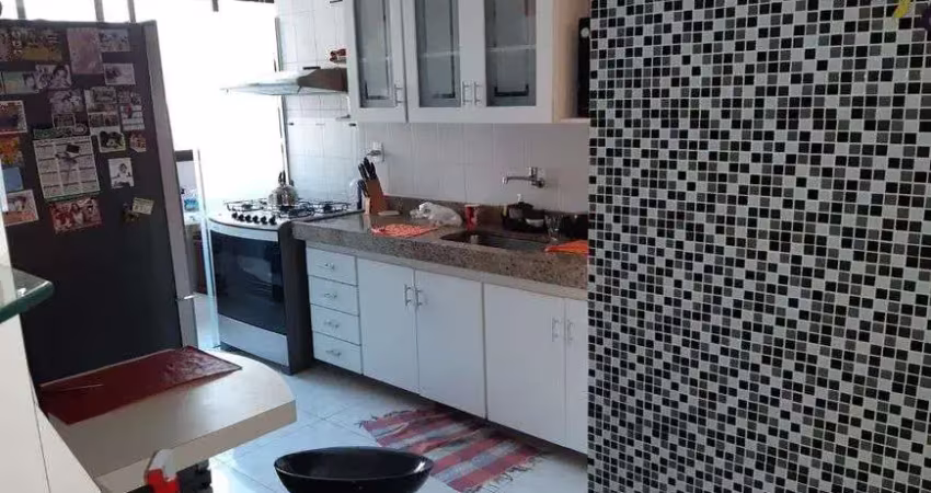 Apartamento para venda possui 120 metros quadrados com 3 quartos