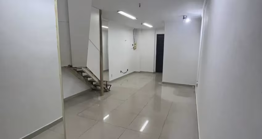 Loja locação - ed. metropolitan, 90m², 3 salas, 1 banheiro.