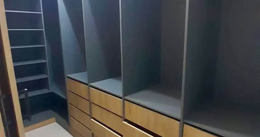 Casa com 3 quartos à venda na Rua das Academias, Vila Universitária, São Paulo