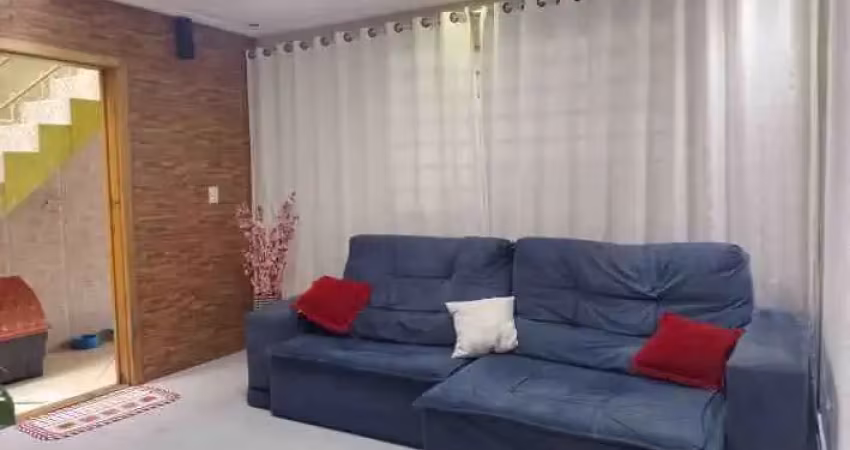 Casa com 3 quartos à venda na Rua Fernando Torquato, 00, Sapopemba, São Paulo