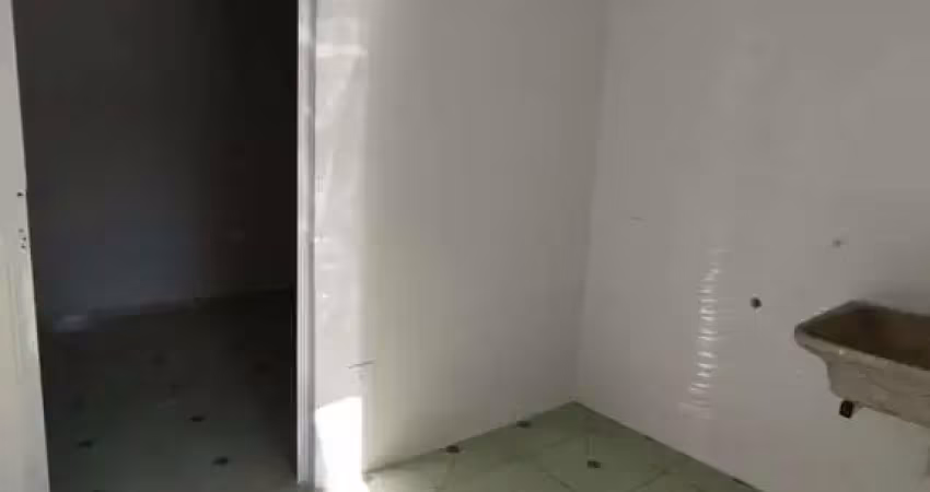 Casa com 2 quartos à venda na Rua Silvianópolis, 00, Jardim São Pedro, São Paulo