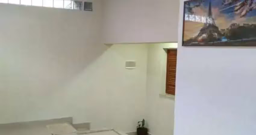 Casa com 2 quartos à venda na Estrada do Campo Limpo - até 3900 - lado par, Vila Prel, São Paulo
